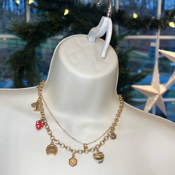 Universal Thread Necklace 🍓🧿💄💋 - Picture 4 of 5